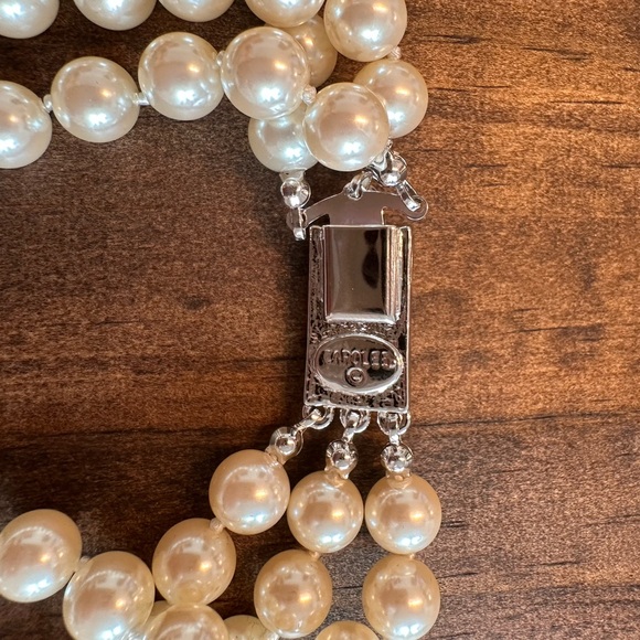 Carolee Faux Pearl Necklace - Picture 3 of 4